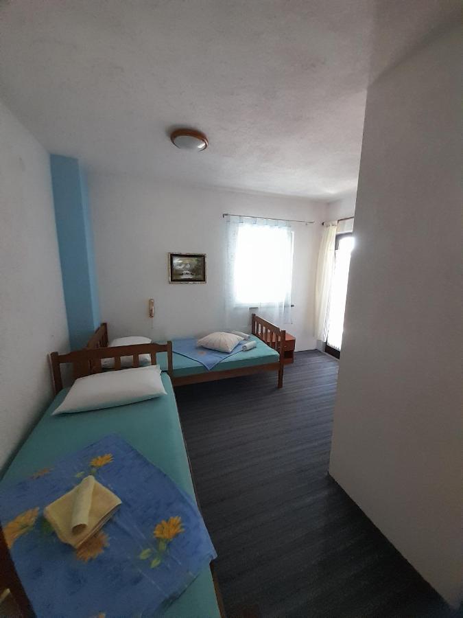 Comfort Apartments Трогир Екстериор снимка