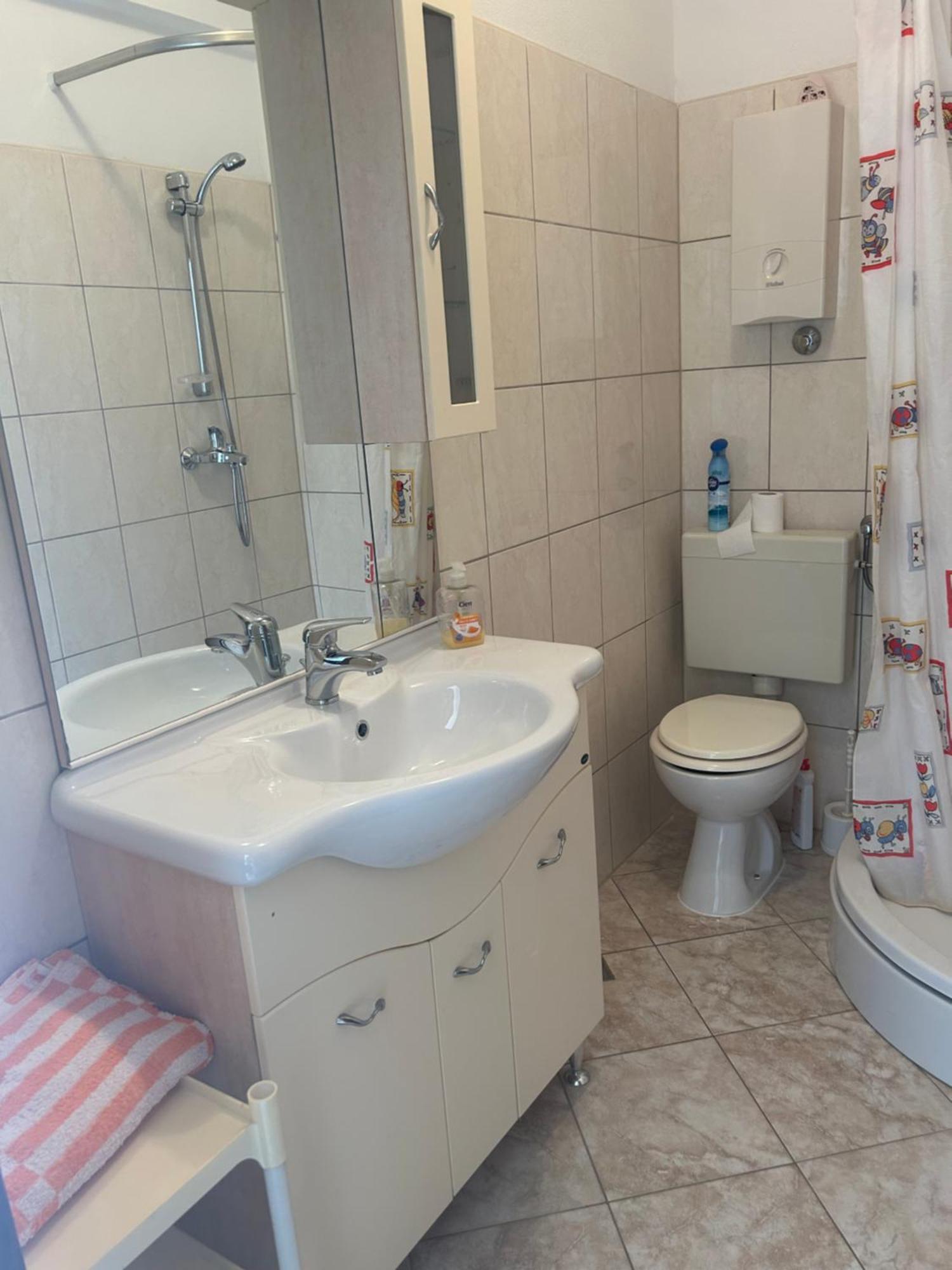 Comfort Apartments Трогир Екстериор снимка