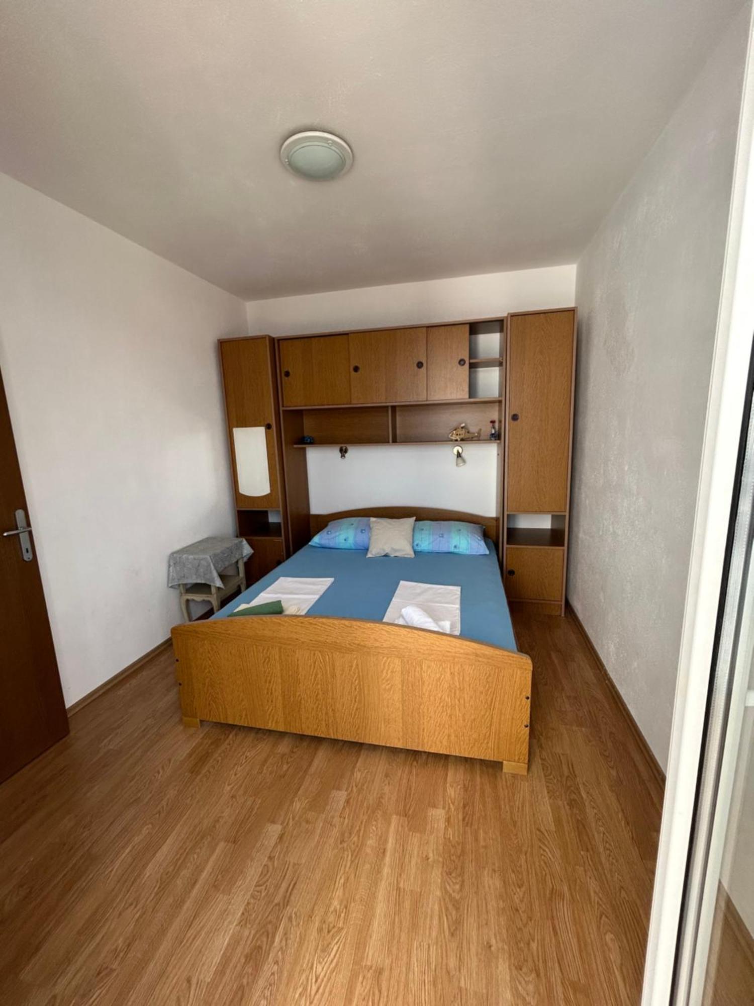 Comfort Apartments Трогир Екстериор снимка